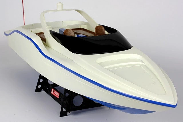 Speed Demon RC Boat Race Ready Thrills Awaits!